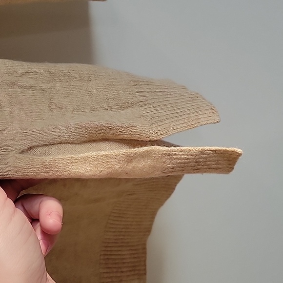 Lilly Pulitzer cashmere sweater - Picture 4 of 7